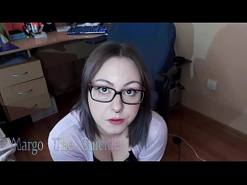 ❤️ Sexy Girl with Glasses Sucks Dildo Deeply on Camera ️ Sialan di id.lansexs.xyz ❤